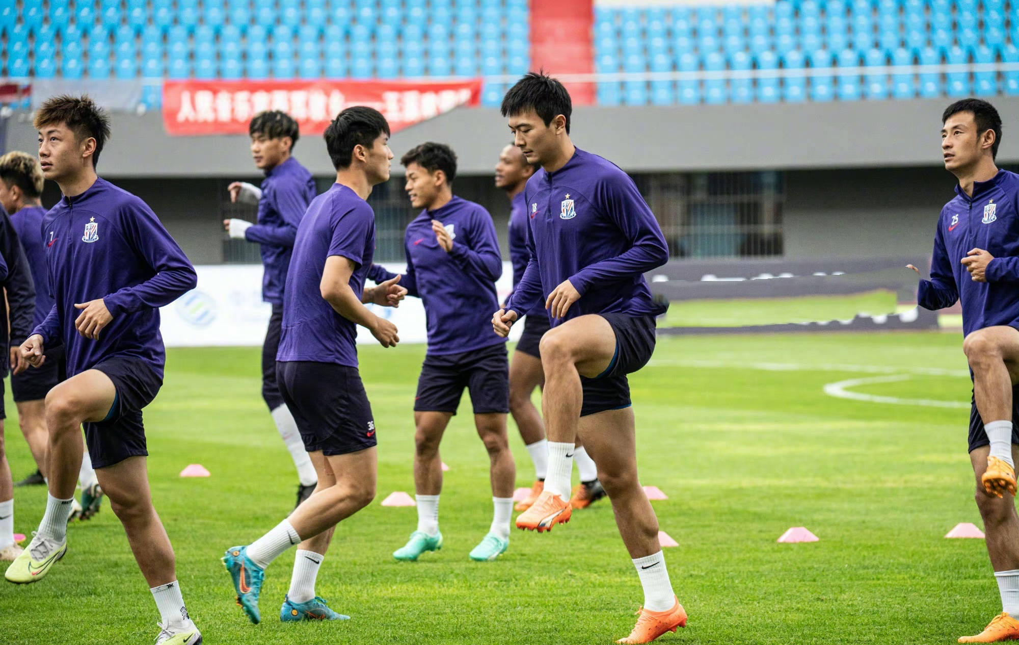 LOL官网登录入口-深圳男篮转会期官宣签约大坂直美与80激战西班牙队分钟，上海申花队长鼓劲备战欧联都惊呆了 